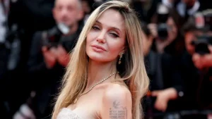 Angelina Jolie Los Angeles’taki tarihi malikanesini 29,85 milyon dolara satışa çıkardı