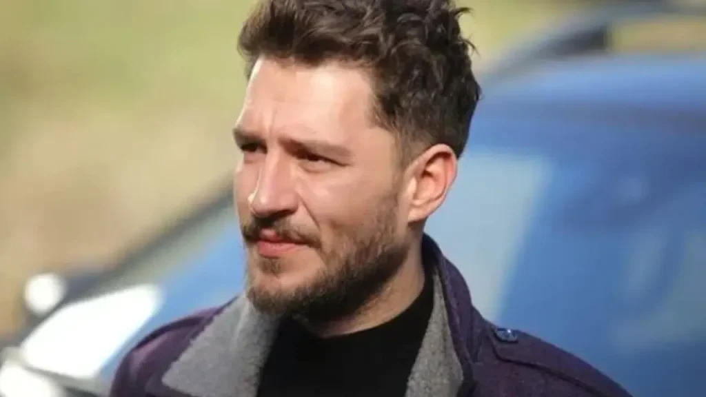 Uraz Kaygılaroğlu sahnede eski eşi ve partnerine yaptığı sözlerle gündemde